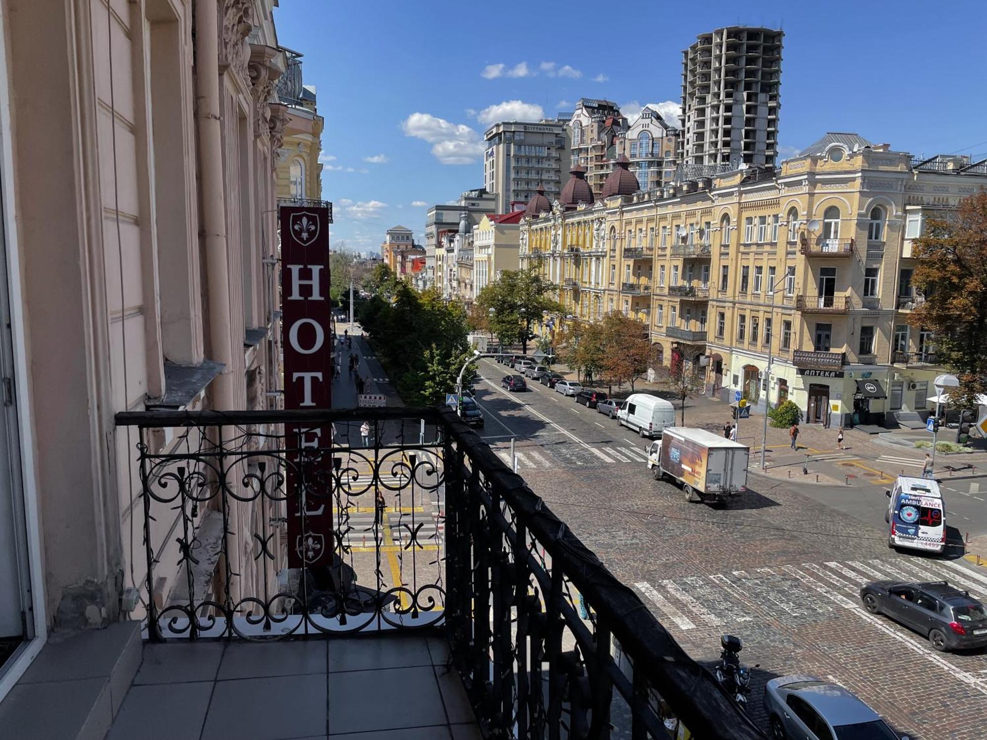 Royal Grand Hotel Киев Екстериор снимка