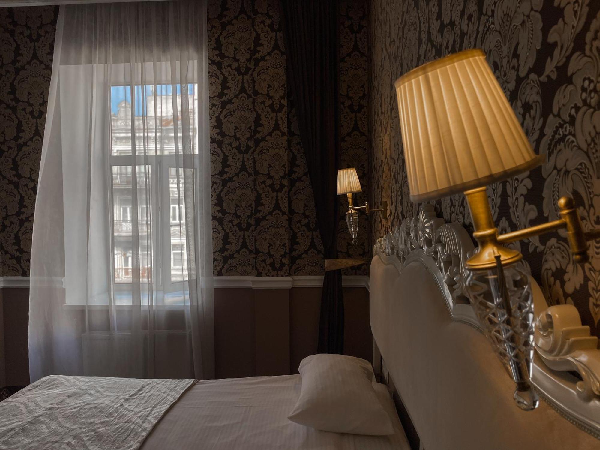 Royal Grand Hotel Киев Стая снимка