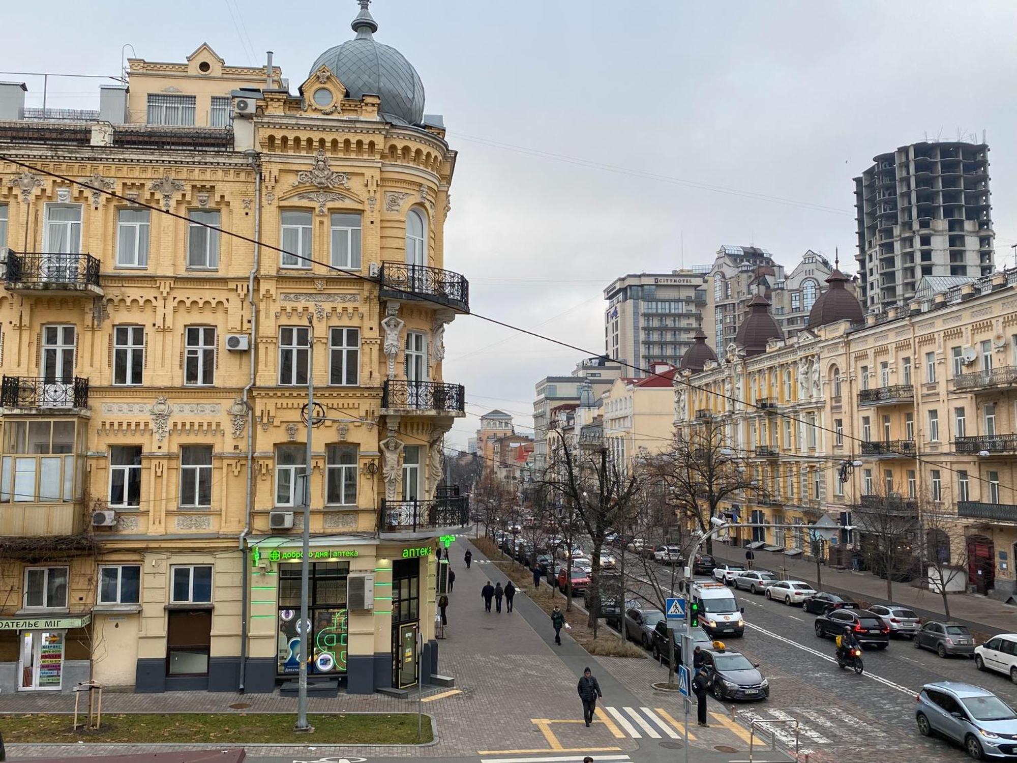 Royal Grand Hotel Киев Стая снимка