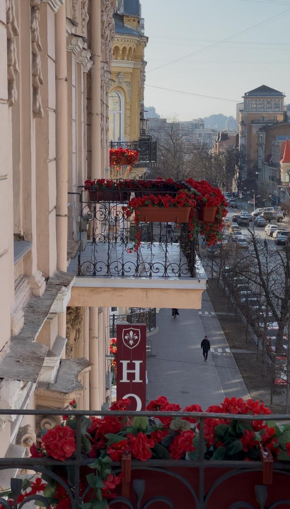 Royal Grand Hotel Киев Екстериор снимка