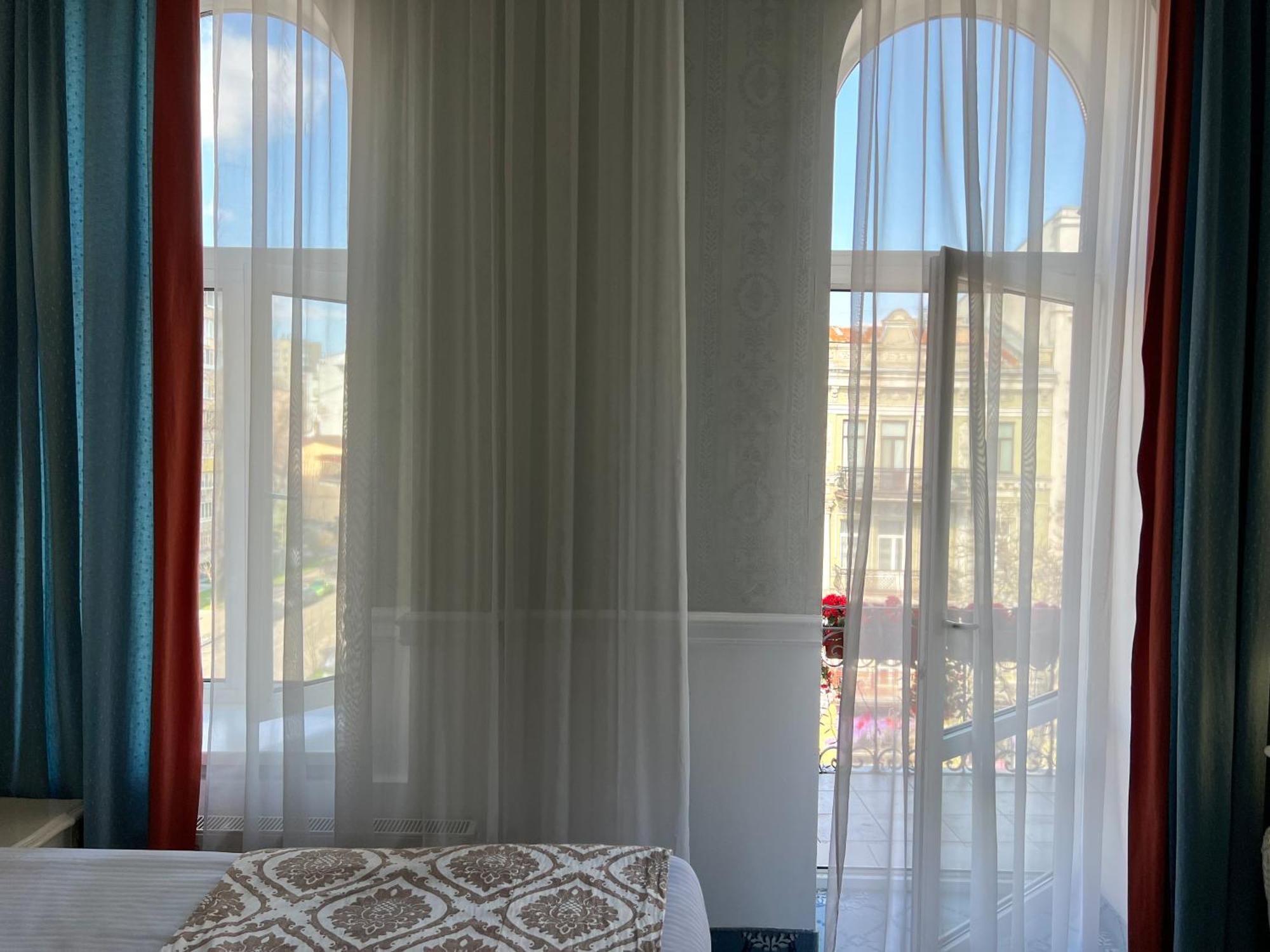 Royal Grand Hotel Киев Екстериор снимка