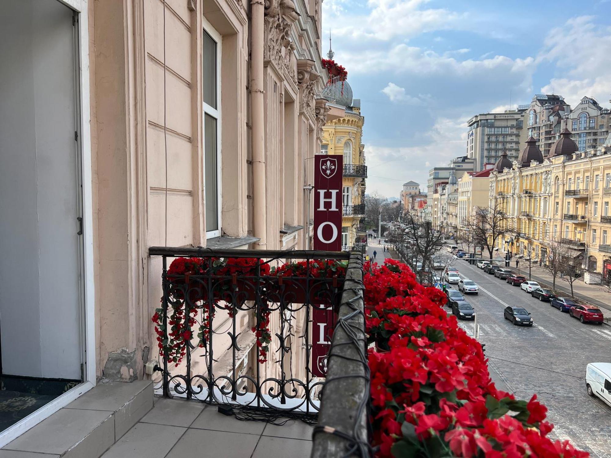 Royal Grand Hotel Киев Екстериор снимка